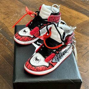 Mini Shoes Keychain Pair or Single With or Without The Box, Mini Kicks, Mini Sne